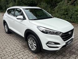 Weiß Gebraucht 2015 Hyundai Tucson Intro Edition SUV | 11.800 € (Guter Preis)