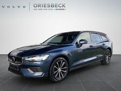 Blau Gebraucht 2022 Volvo V60 Core Kombi | 38.790 € (Fairer Preis)
