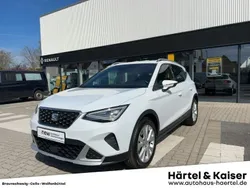 Nevadaweissmetallic (weiß) Gebraucht 2022 Seat Arona Xperience SUV | 17.690 € (Guter Preis)