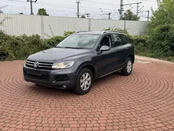 Grau Gebraucht 2011 VW Touareg SUV | 8.499 € (Etwas zu teuer)