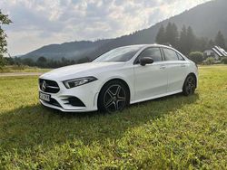 Weiß Gebraucht 2020 Mercedes A200 AMG line Plus Limousine | 26.200 € (Fairer Preis)