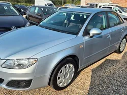 Silber Gebraucht 2011 Seat Exeo Reference Limousine | 5.990 €