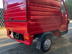 Blau Gebraucht 2023 Piaggio APE Kleinwagen | 5.950 €