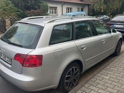 Grau Gebraucht 2007 Audi A4 Kombi | 2.300 € (Guter Preis)