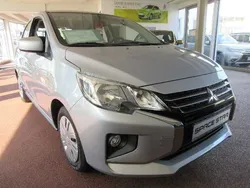 Silber Neu 2024 Mitsubishi Space Star Select Limousine | 13.690 €