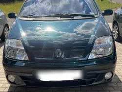 Grün Gebraucht 2002 Renault Scénic Van / Kleinbus | 500 € (Superpreis)
