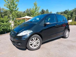 Schwarz Gebraucht 2008 Mercedes A180 Kleinwagen | 1.699 € (Fairer Preis)