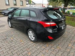 Schwarz Gebraucht 2013 Hyundai i30 Kombi | 3.990 € (Guter Preis)