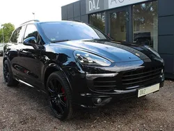 Schwarz Gebraucht 2016 Porsche Cayenne Platinum Edition SUV | 38.995 € (Teuer)