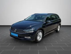 Deep black perleffekt (metallic) Gebraucht 2022 VW Passat Business Kombi | 22.900 € (Guter Preis)