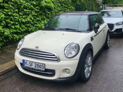 Beige Gebraucht 2013 Mini Cooper Kleinwagen | 6.990 € (Fairer Preis)
