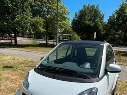 Weiß Gebraucht 2015 Smart ForTwo Coupé Coupé | 6.320 €