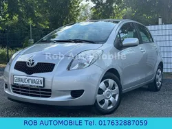 Silber Gebraucht 2007 Toyota Yaris Sol Kleinwagen | 4.990 € (Etwas zu teuer)