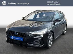 Agate black metallic Gebraucht 2024 Ford Focus ST-Line Kombi | 24.950 € (Superpreis)