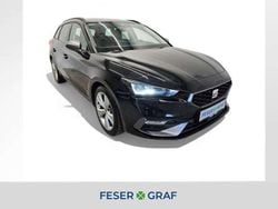 Mitternachtsschwarz Gebraucht 2024 Seat Leon FR Kombi | 26.440 € (Guter Preis)