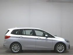 Glaciersilber metallic Gebraucht 2020 BMW 218 Gran Tourer Advantage Van / Kleinbus | 13.290 € (Superpreis)