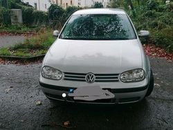 Silber Gebraucht 2002 VW Golf IV Limousine | 1.800 € (Superpreis)