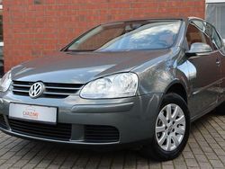 Grün Gebraucht 2006 VW Golf V Comfortline Limousine | 3.490 € (Fairer Preis)