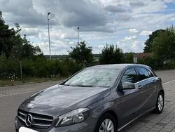 Gebraucht 2014 Mercedes A200 Limousine | 14.990 € (Etwas zu teuer)