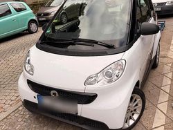 Weiß Gebraucht 2012 Smart ForTwo Coupé Coupé | 4.400 €