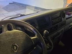 Weiß Gebraucht 2005 Renault Master Van | 11.000 €