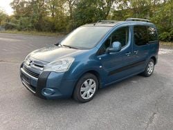 Blau Gebraucht 2010 Citroën Berlingo Van / Kleinbus | 3.999 € (Guter Preis)