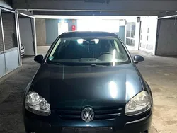Blau Gebraucht 2006 VW Golf V Limousine | 2.200 € (Fairer Preis)
