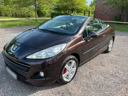 Schwarz Gebraucht 2012 Peugeot 207 CC Filou Cabrio | 3.999 € (Fairer Preis)