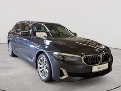 Sophistograu brillanteffekt metallic Gebraucht 2021 BMW 530e Luxury Line Kombi | 30.090 € (Superpreis)