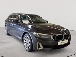 Sophistograu brillanteffekt metallic Gebraucht 2021 BMW 530e Luxury Line Kombi | 30.990 € (Guter Preis)