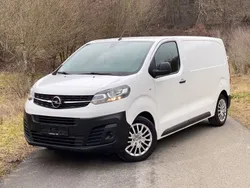 Jade weiss/arktis weiss Gebraucht 2022 Opel Vivaro Edition Van | 14.880 € (Superpreis)