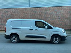 Weiß Gebraucht 2021 Opel Combo Van | 11.499 € (Etwas zu teuer)