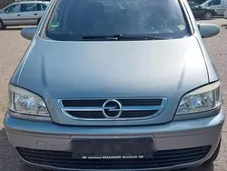 Grau Gebraucht 2005 Opel Zafira Van / Kleinbus | 2.400 € (Superpreis)