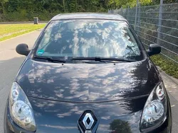 Schwarz Gebraucht 2011 Renault Twingo Kleinwagen | 699 €