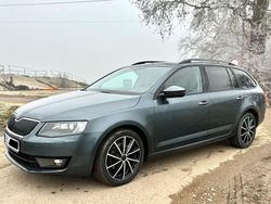 Grau Gebraucht 2015 Skoda Octavia Style Kombi | 11.750 € (Fairer Preis)