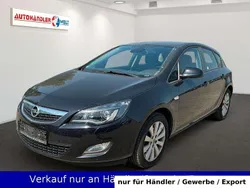 Schwarz Gebraucht 2010 Opel Astra Limousine | 2.199 € (Superpreis)