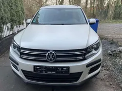 Alpinweis Gebraucht 2012 VW Tiguan SUV | 10.900 € (Guter Preis)
