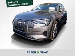 Grau Gebraucht 2022 Audi e-tron Sportback Advanced SUV | 30.888 € (Guter Preis)
