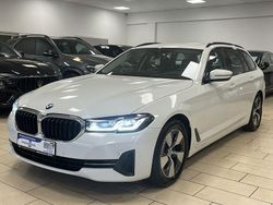 Weiß Gebraucht 2021 BMW 520 Shadowline Kombi | 23.450 € (Superpreis)