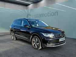 Schwarz Gebraucht 2022 VW Tiguan Elegance SUV | 32.410 € (Guter Preis)