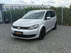 Silber Gebraucht 2010 VW Touran Comfortline Van / Kleinbus | 9.999 € (Teuer)