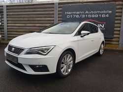 Weiß Gebraucht 2020 Seat Leon XCELLENCE Limousine | 15.590 € (Fairer Preis)