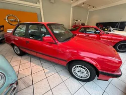 Rot Gebraucht 1990 BMW 318 Coupé | 7.900 €