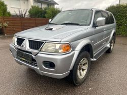 Silber Gebraucht 2006 Mitsubishi Pajero Instyle SUV | 12.900 € (Etwas zu teuer)