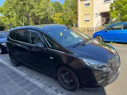 Schwarz Gebraucht 2012 Opel Zafira Tourer Active Van / Kleinbus | 4.900 € (Guter Preis)