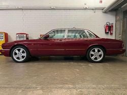 Rot Gebraucht 2000 Jaguar XJ Sovereign Limousine | 19.900 €