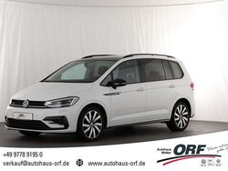 Pure white Gebraucht 2020 VW Touran Highline Van / Kleinbus | 28.690 € (Fairer Preis)