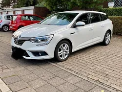 Andere farben Gebraucht 2018 Renault Mégane GrandTour Intens Kombi | 8.450 € (Fairer Preis)
