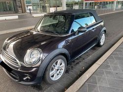 Braun Gebraucht 2013 Mini One Cabriolet Cabrio | 11.000 € (Teuer)