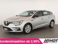 Highland grey Gebraucht 2024 Renault Mégane IV | 27.883 € (Teuer)